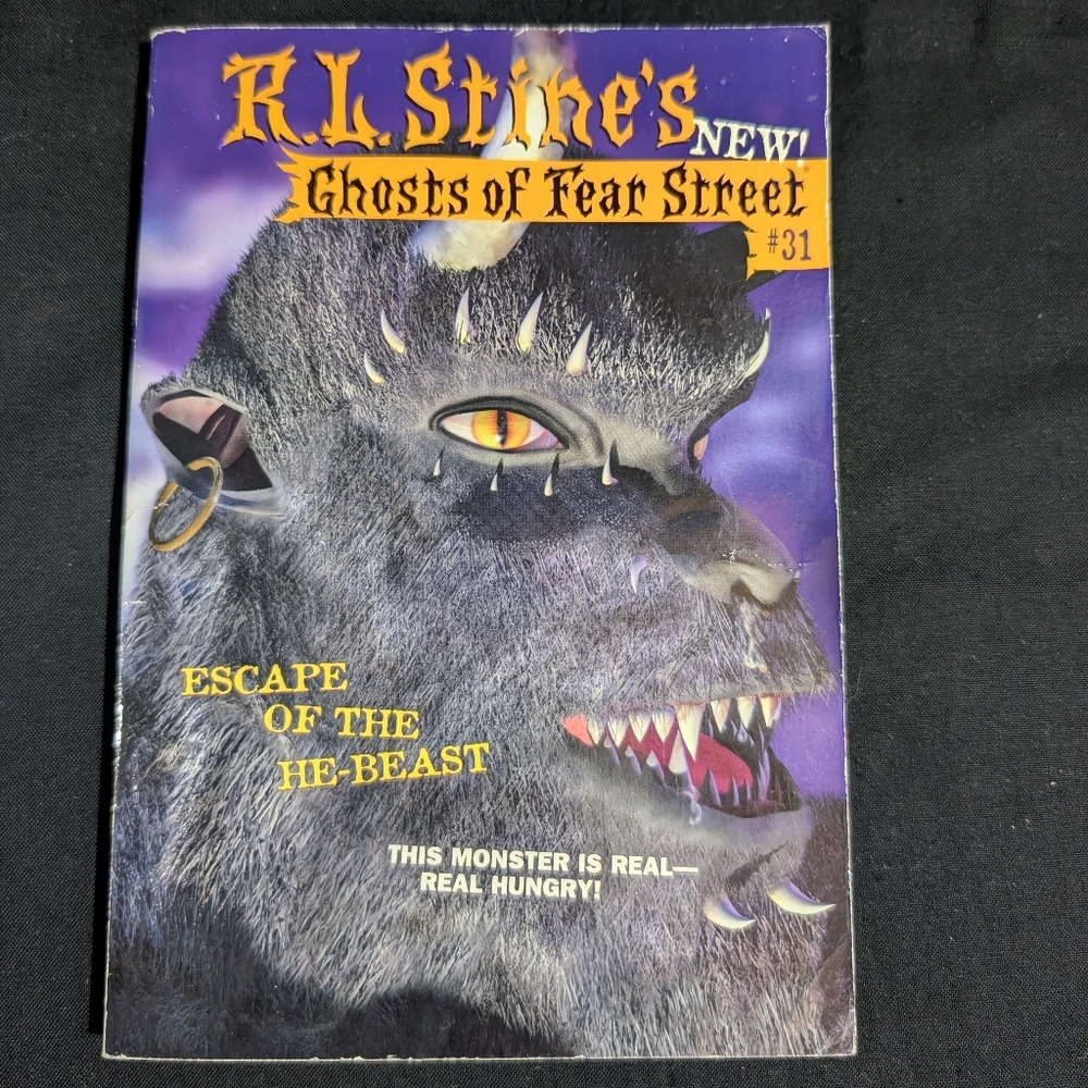 Escape of the He Beast Ghosts of Fear Street Book  #31 RL Stine VTG 1998